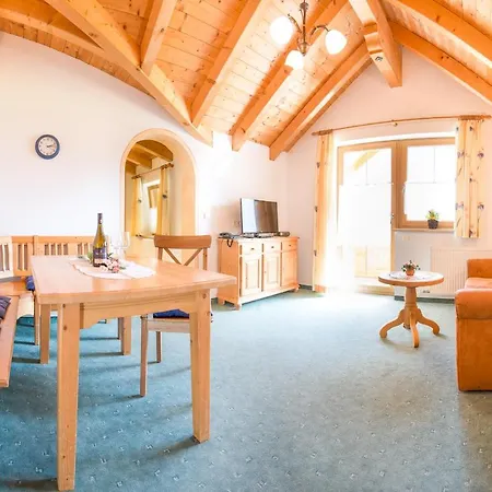 Brollerhof * Нойштіфт-ім-Штубайталь